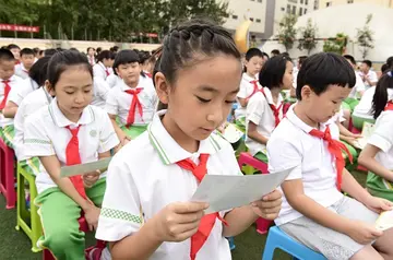 作文从生活中学会了什么怎么写（关于生活中学会了_精选范文）