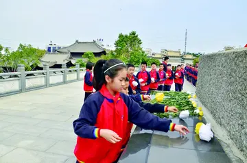 2022清明节文明祭扫活动方案模板（清明节文明祭奠策划方案范本）