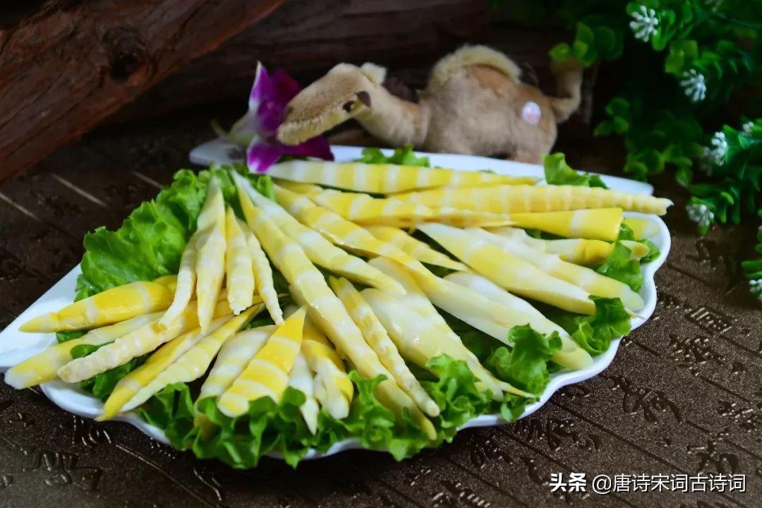 句句诱人的美食经典诗句（70句美食诗词）