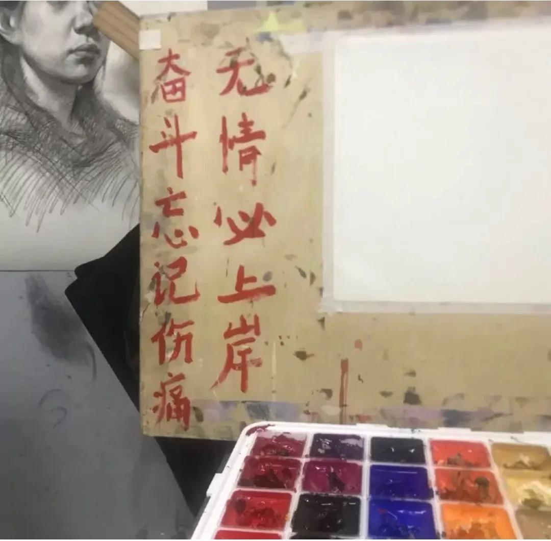 描写青春的文案句子（唯美阳光的文案句子）