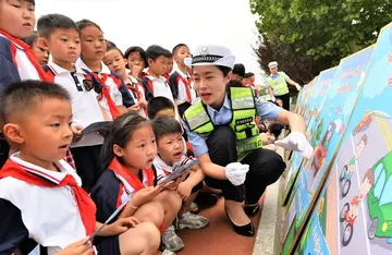 2022小学生防溺水活动教案模板（小学生防溺水专题教案范本）