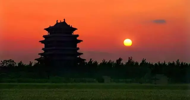 描写夕阳著名的10首诗词（夕阳唯美的诗句鉴赏）