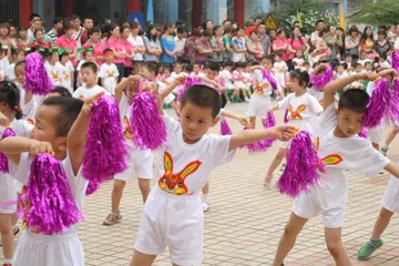 2022幼儿园文艺汇演活动总结范文（幼儿园文艺表演策划总结范例）