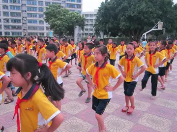 2022小学生大课间活动方案及总结（小学大课间策划方案及简报）