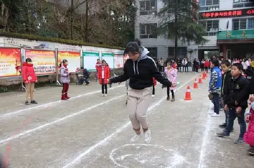 2022小学趣味运动会活动方案模板（小学趣味运动会策划方案范本）