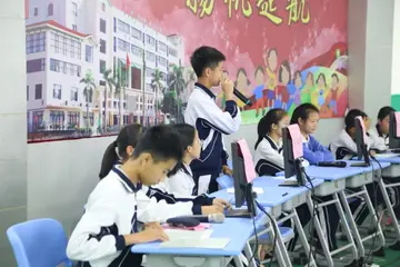 我的学习生活作文600字（温柔善良的老师）