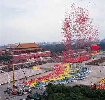 适合国庆节的祝福文案（关于国庆节的简短句子）