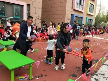 2022亲子幼儿园活动方案模板（亲子幼儿园策划方案范本）