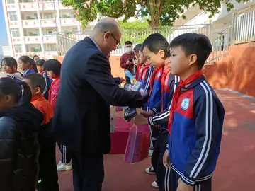 2022小学防疫实施方案模板（小学防疫工作方案范本）