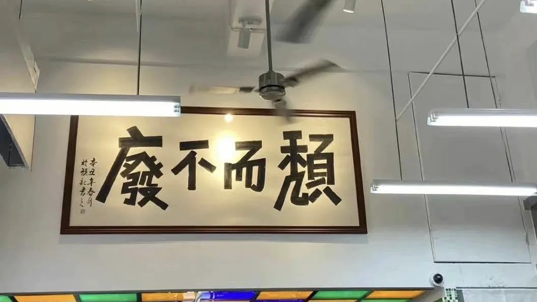 三观很正的短句文案（三观超正的高情商句子）