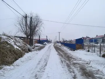 《洁白飞雪，暖心冬天》（关于冬日农村的作文精选）