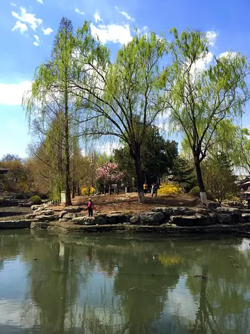 形容风景的绝美句子（适合摘抄的风景句子）