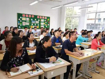 2022小学生家长会实施方案模板（小学家长会工作方案范本）