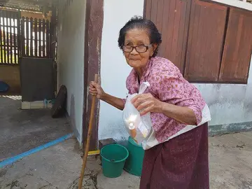 有关善良之人的作文精选范例（《善良的老奶奶》）