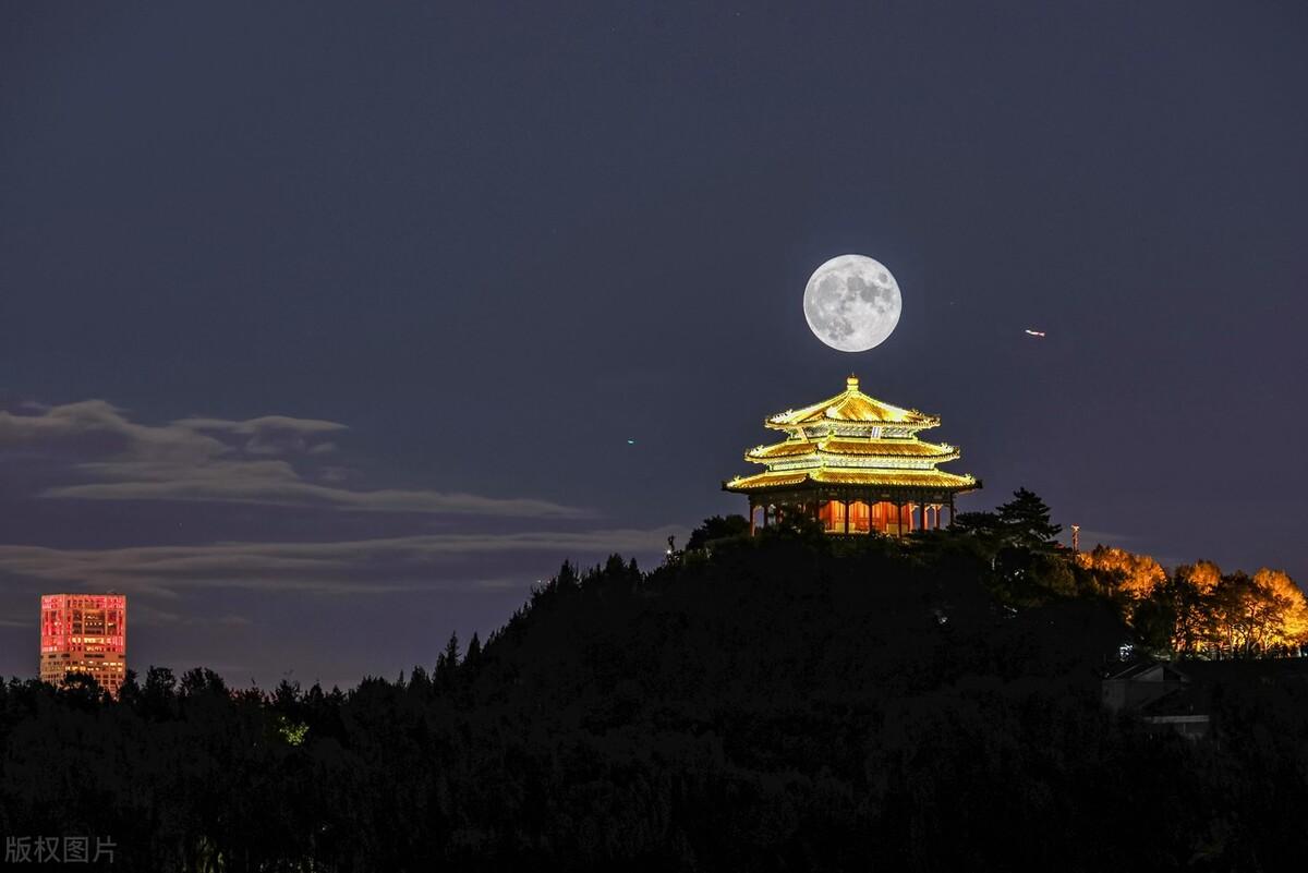 中秋节走心祝福文案（皓月当空，愿卿之岁月安）