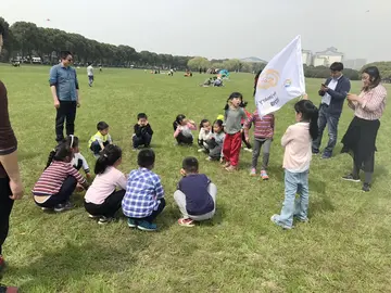 有关难忘朋友的作文精选范例（《我难忘的小伙伴》）