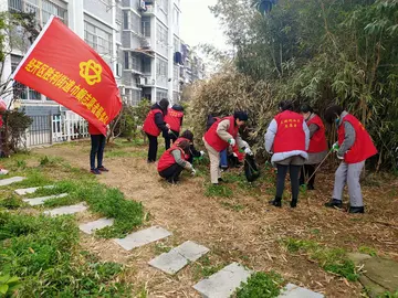 有关立为榜样的作文精选范例（《榜样无穷的力量》）