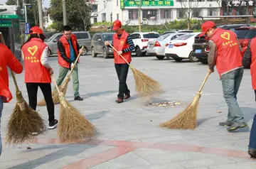 《学习身边好榜样》（关于伟大榜样的作文精选）