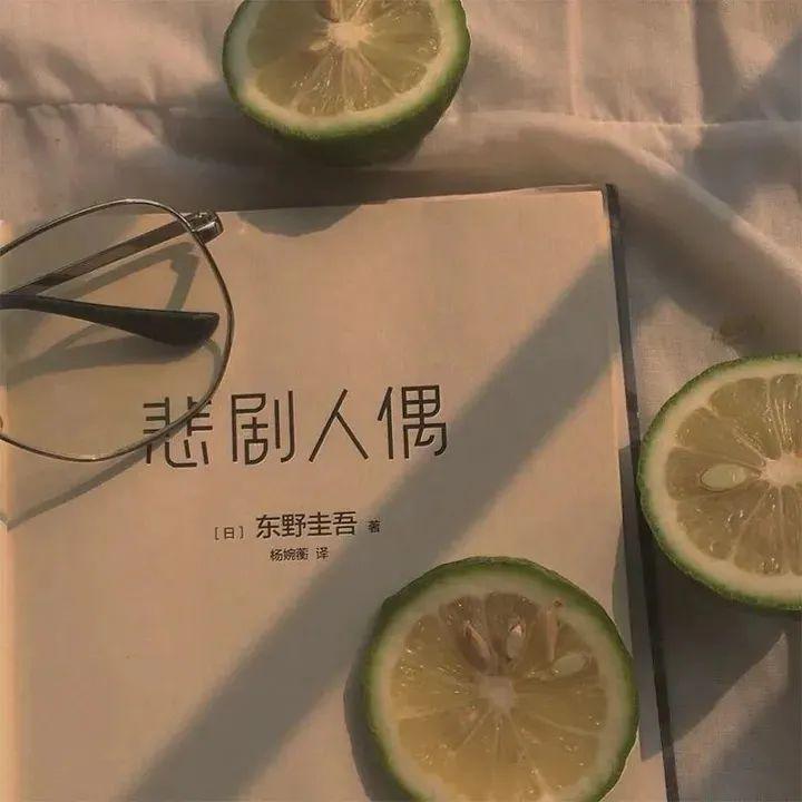 关于生活的的状态句子（表达生活的文案短句）