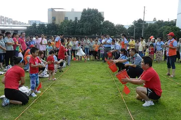 有关别样亲情的作文精选范例（《深感人的亲情》）