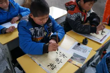 有关必须坚持的作文精选范例（《坚持不懈，就是成功》）