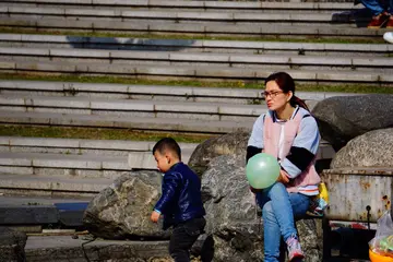 《爱让生活，如此美丽》（关于美好生活的作文精选）