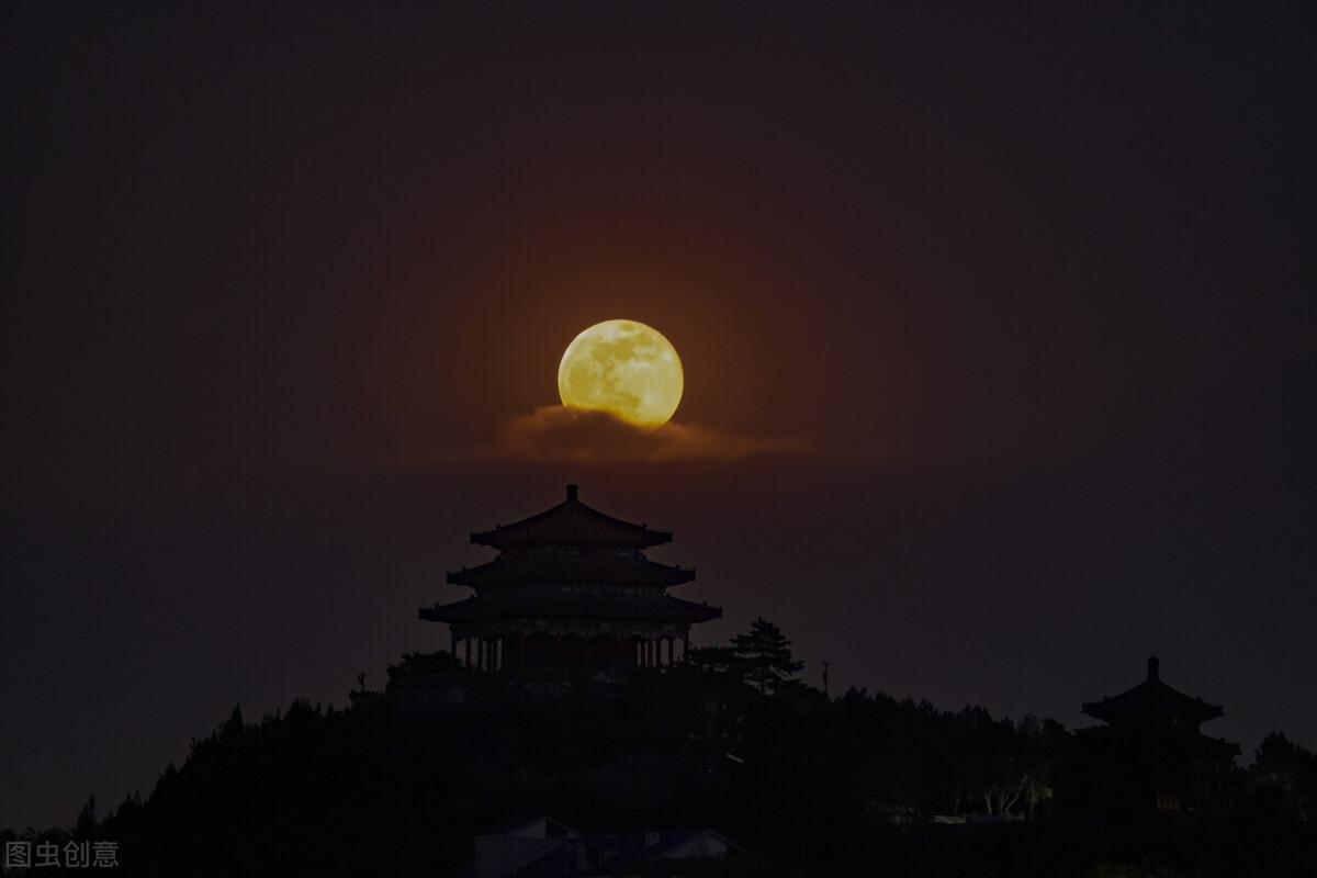 中秋节朋友圈秒赞文案（中秋节走心祝福短句）