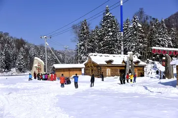 家乡雪季的话题优秀作文（《故乡的那一场雪》）