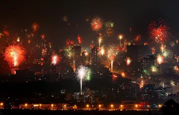 快乐的除夕夜作文精选（一片喜气）