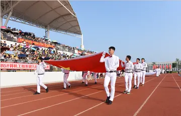 关于运动会600字优秀作文（充满活力）