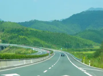 人生路上的风景作文（《难忘的风景》）