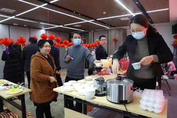 难忘的快乐元宵节作文（同庆佳节）