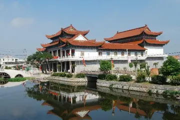 青春的风景作文（《夏日的风景》）