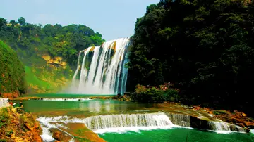 秋天的风景作文（《夏日的风景》）