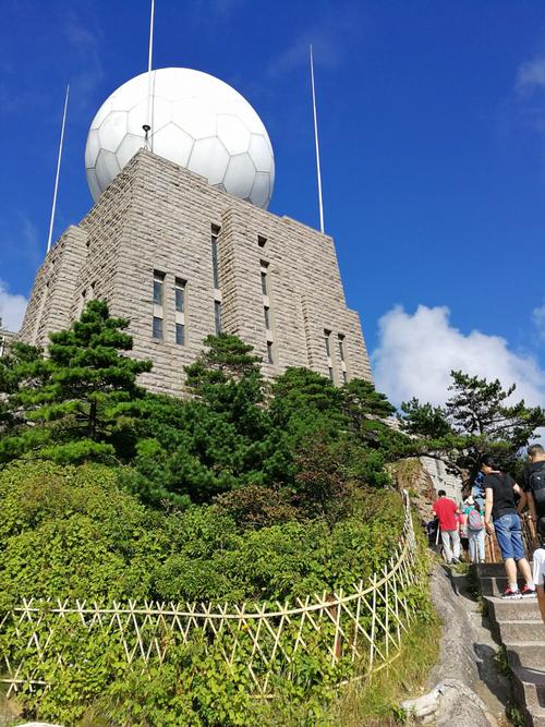 以难忘的一次旅游为话题的作文400字（《寻找内心的平静》）