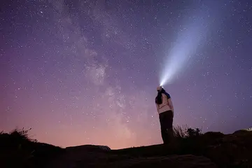 夜晚的城市作文(《家乡的夜晚》）