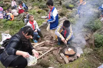 有趣的野炊作文650字范文（校园时光）