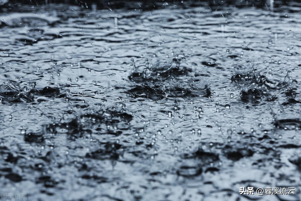 秋雨诗词七绝（杜甫最肃杀的一首秋雨诗）