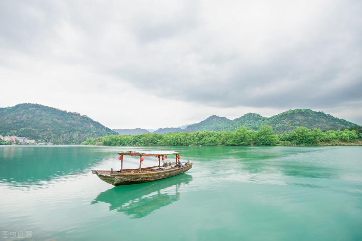 绿水青山诗词名句（十二首绿水青山诗）