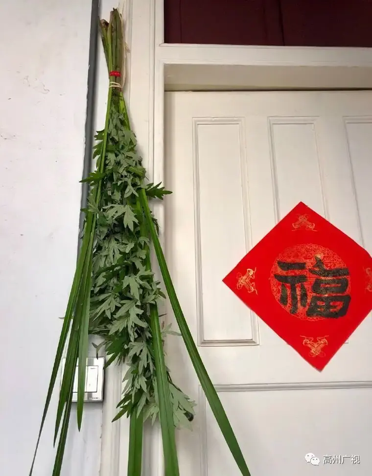 悠悠艾草香的诗句（八首艾草诗词）