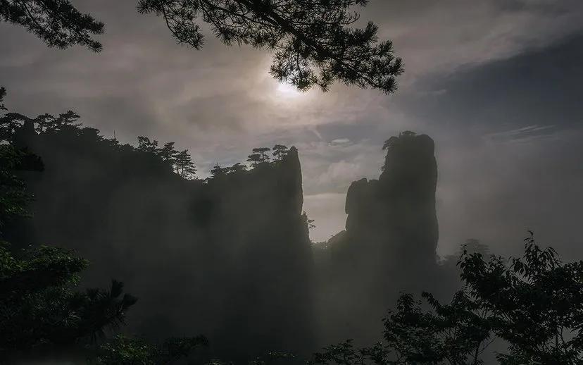 形容五月的优美诗句（五月古诗名句）