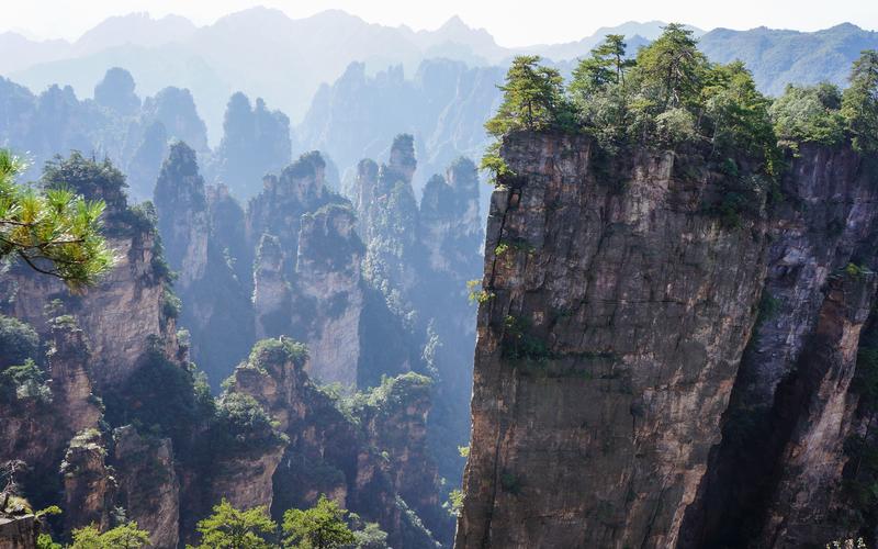 那些优美的风景作文（《亮丽的风景》）