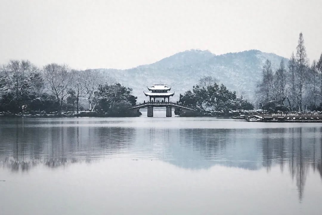 冬雪古诗名句摘抄（12句冬雪诗词）