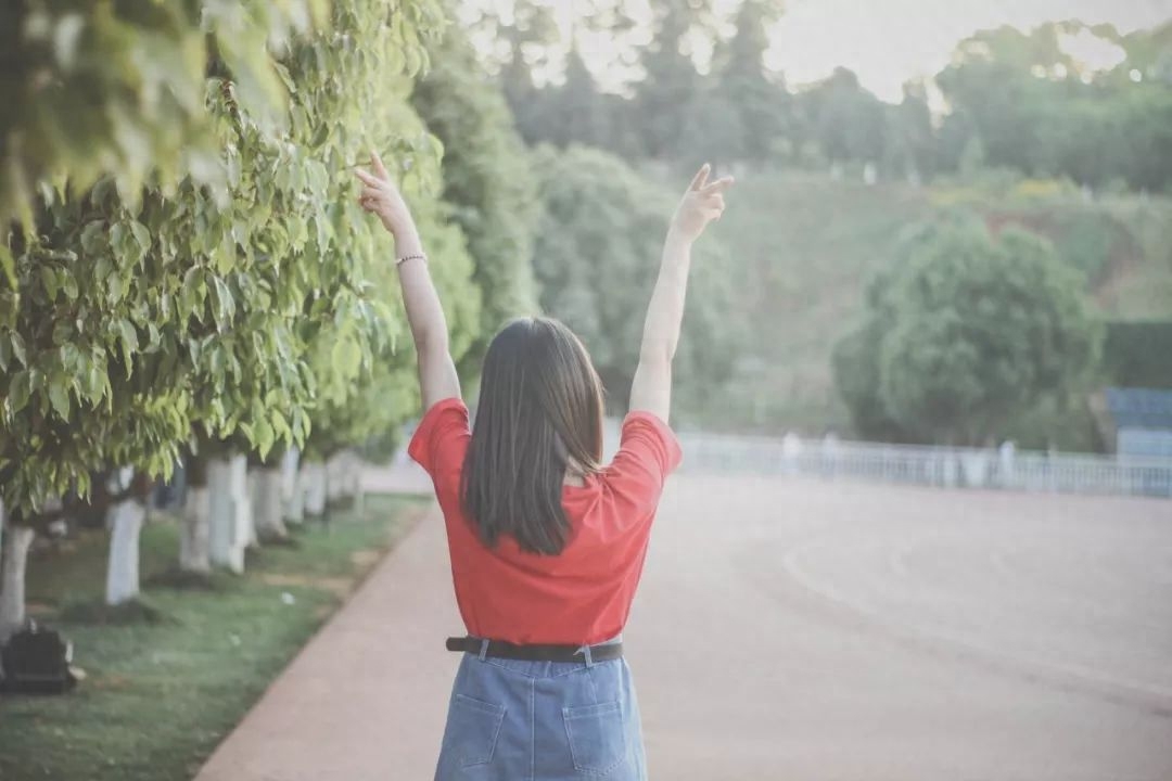 适合鼓励孩子的古诗词（26首励志诗词）