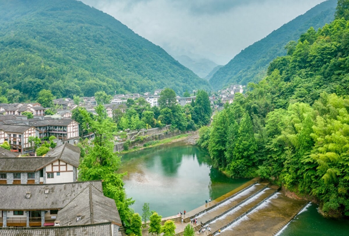 山川古诗词名句鉴赏（山川意境的唯美诗句）