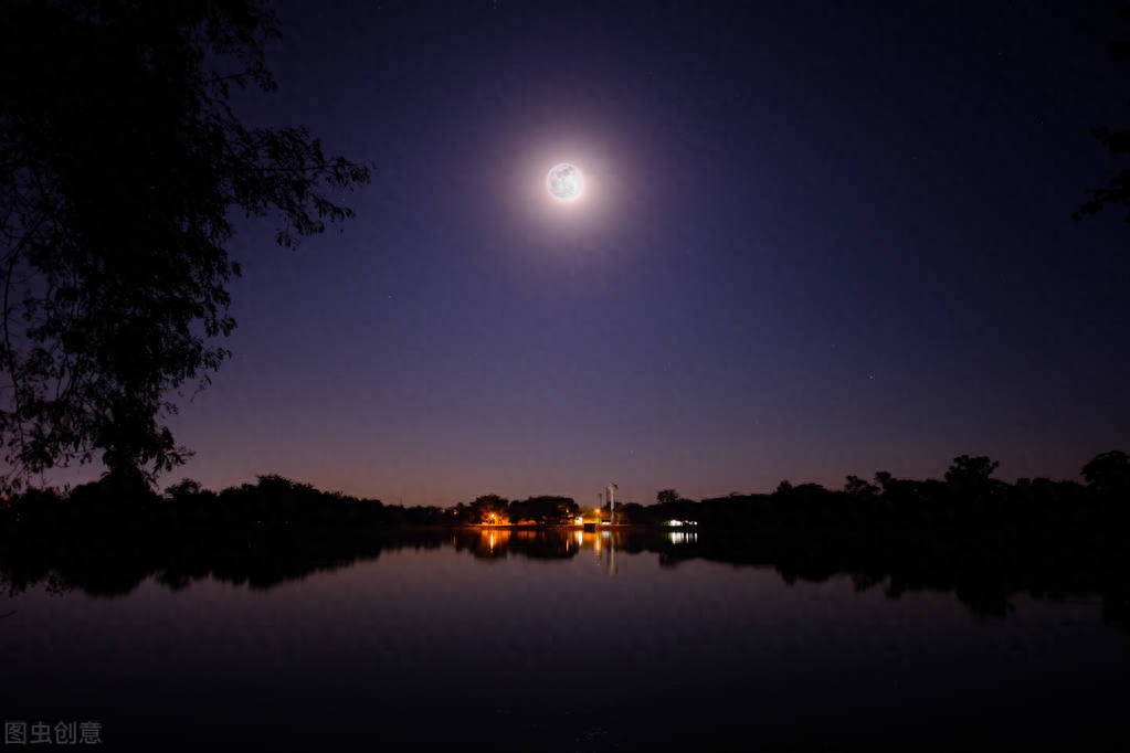 夏夜经典古诗词鉴赏（十首夏夜诗词）