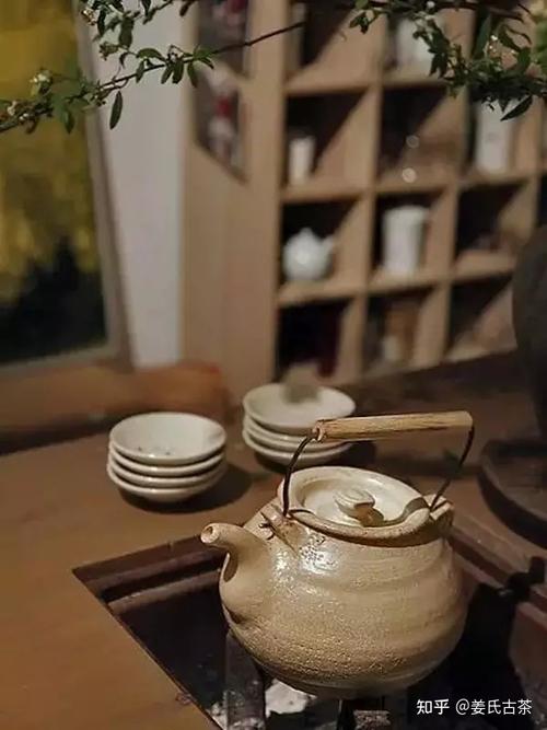 有关品茶与人生的作文素材（《品茶人生》）