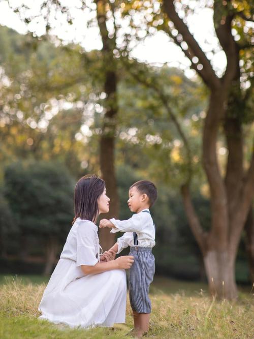 关于母亲节妈妈的作文（《母亲节下的妈妈》）