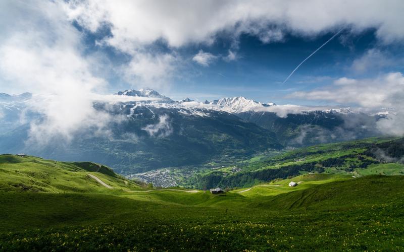 家乡的四季风景优秀作文（《夏天的风景》）