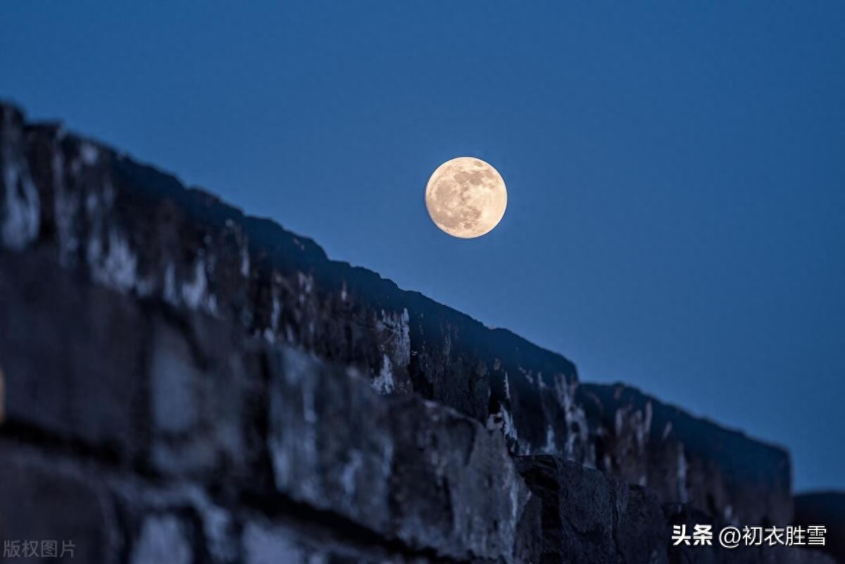 中秋月唐诗六首赏析（中秋中夜月，世说慑妖精）